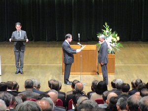 伝達式の様子